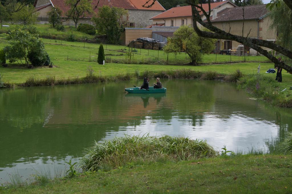 A La Belle Carpe Hotel Vauquois Екстериор снимка